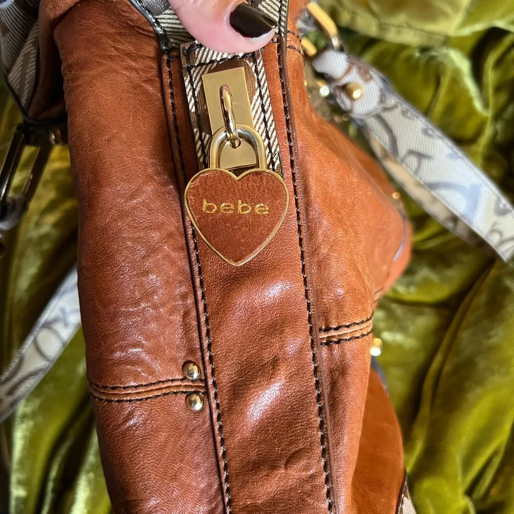 Bebe Large Purse - Picture 9 of 13